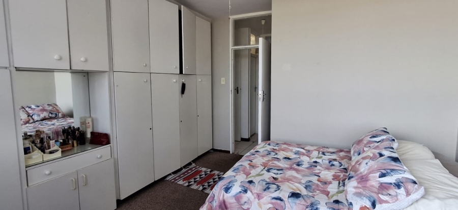 2 Bedroom Property for Sale in Townsend Estate Western Cape